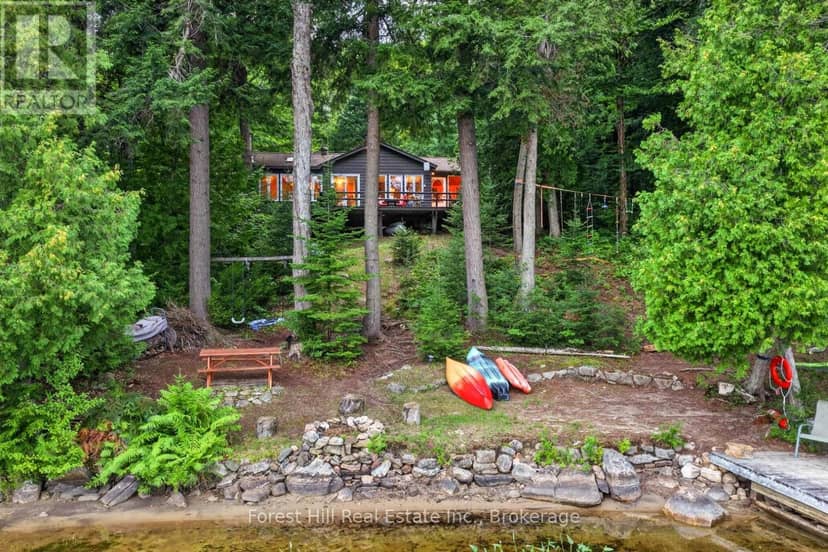 1052 Skin Lake Drive, Algonquin Highlands