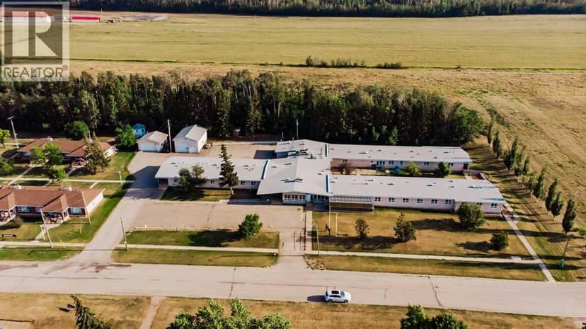 5230 44 Avenue, Spirit River