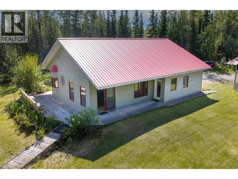 278 ROBIN ROAD, Fort St. James