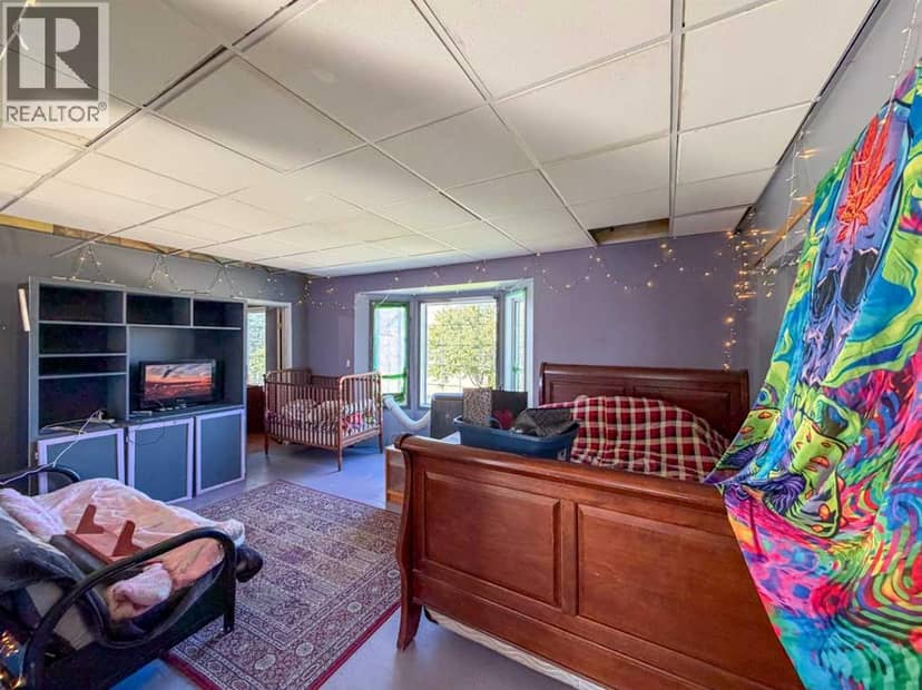 126 3 Street SE, Falher, photo 6