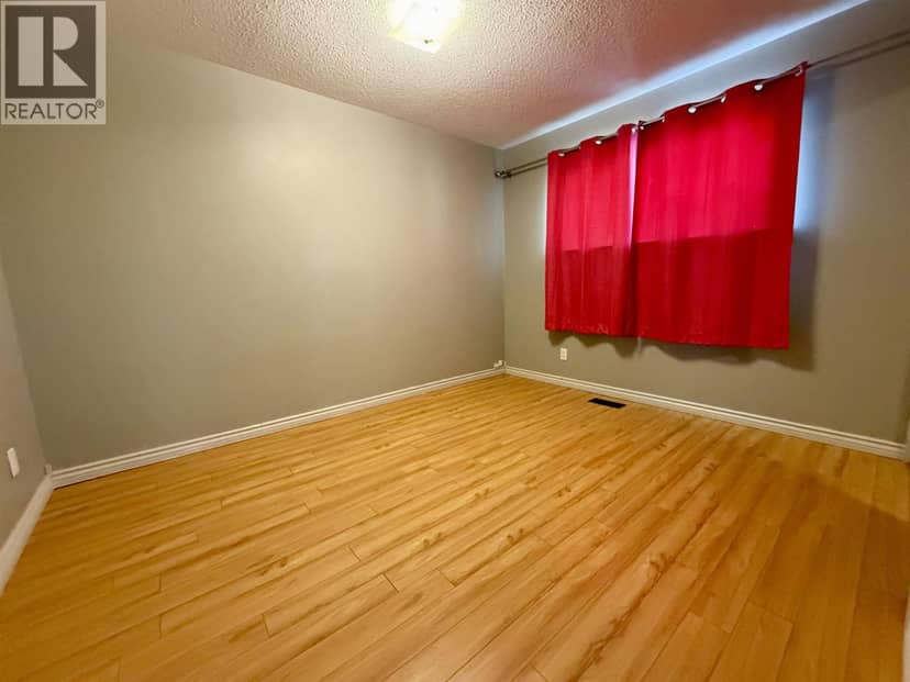 151 N KELLY STREET, Prince George, photo 6