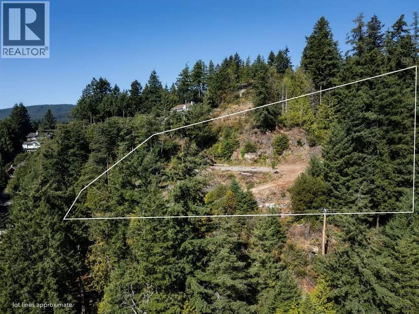1573 SMITH ROAD, Gibsons, photo 3