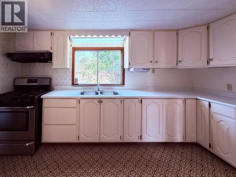 5740 95 Highway, Edgewater, photo 7