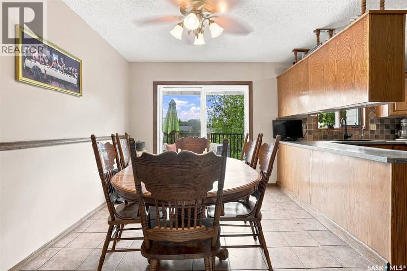 109 South AVENUE E, Hafford, photo 8