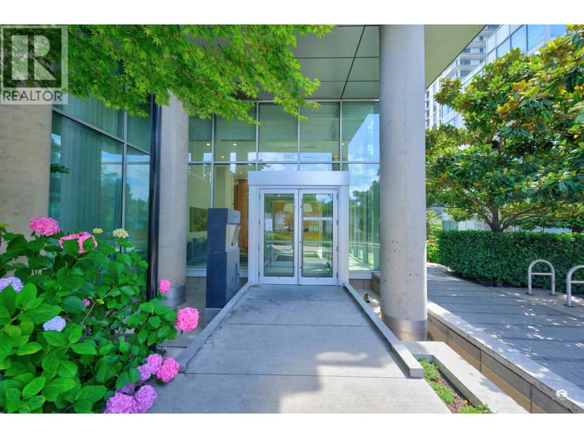 1706 8031 NUNAVUT LANE, Vancouver, photo 4