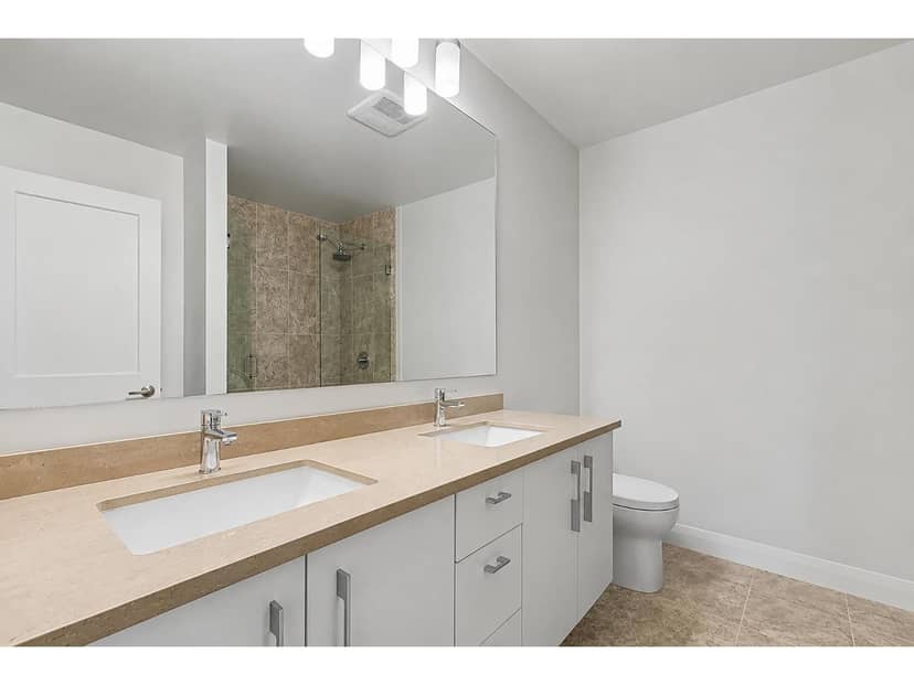 301 20829 77A AVENUE, Langley, photo 8