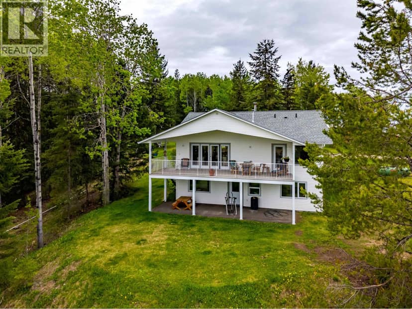 7497 LITTLE FORT 24 HIGHWAY, Bridge Lake, photo 2