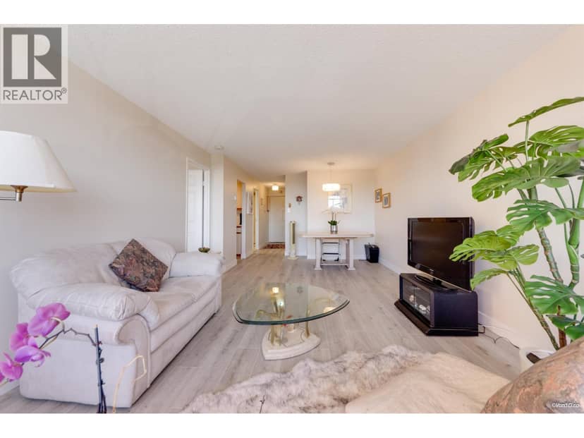 709 6631 MINORU BOULEVARD, Richmond, photo 3