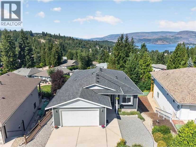 2592 Alpen Paradies Road Unit# 38, Blind Bay