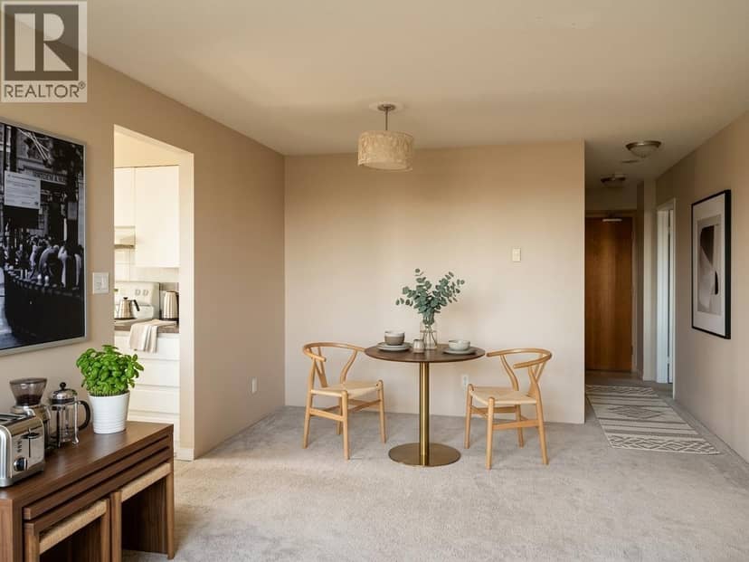 906 9623 MANCHESTER DRIVE, Burnaby, photo 6