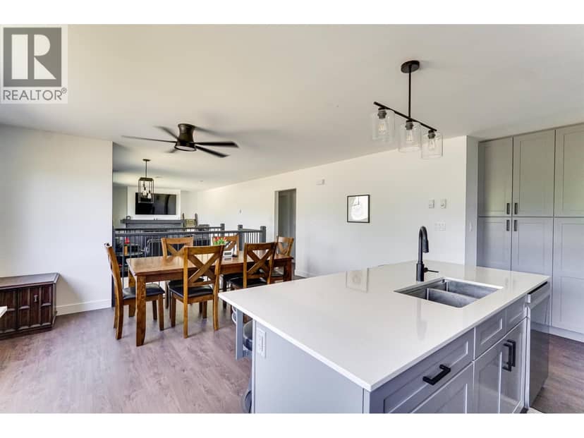 1694 KINGFISHER AVENUE, Kitimat, photo 8