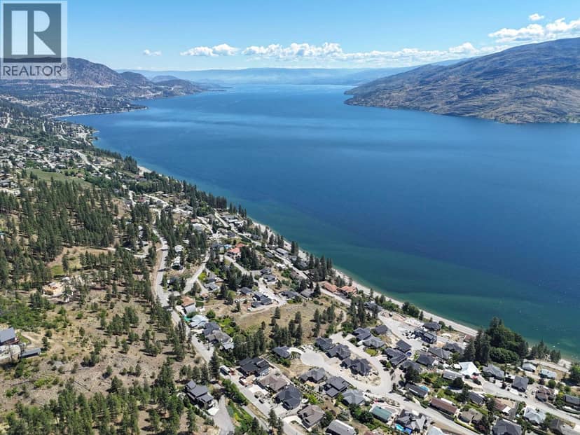 6446 Renfrew Road, Peachland, photo 3