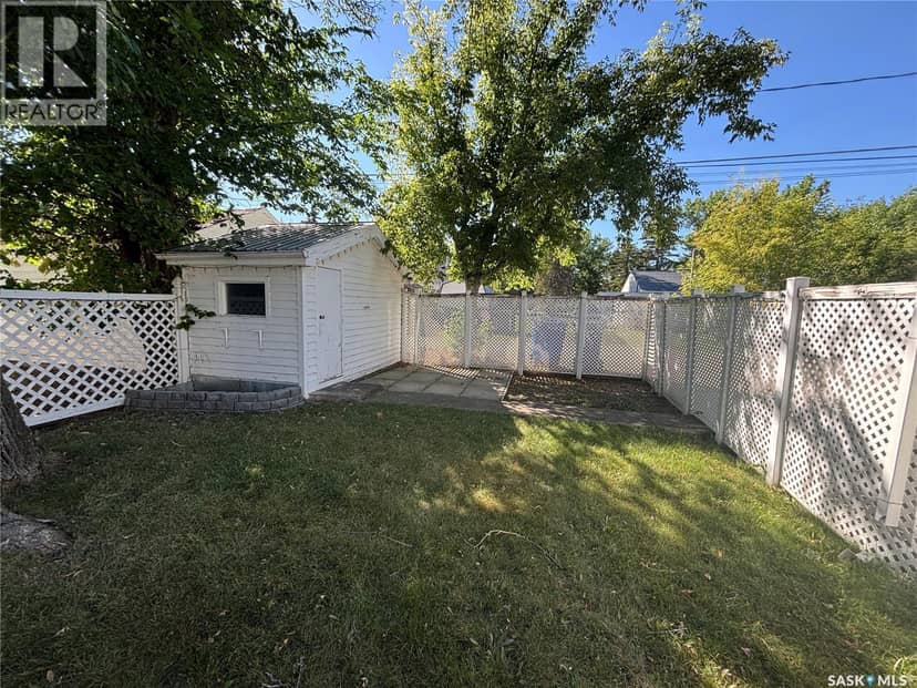 211 Aspen STREET, Maple Creek, photo 5