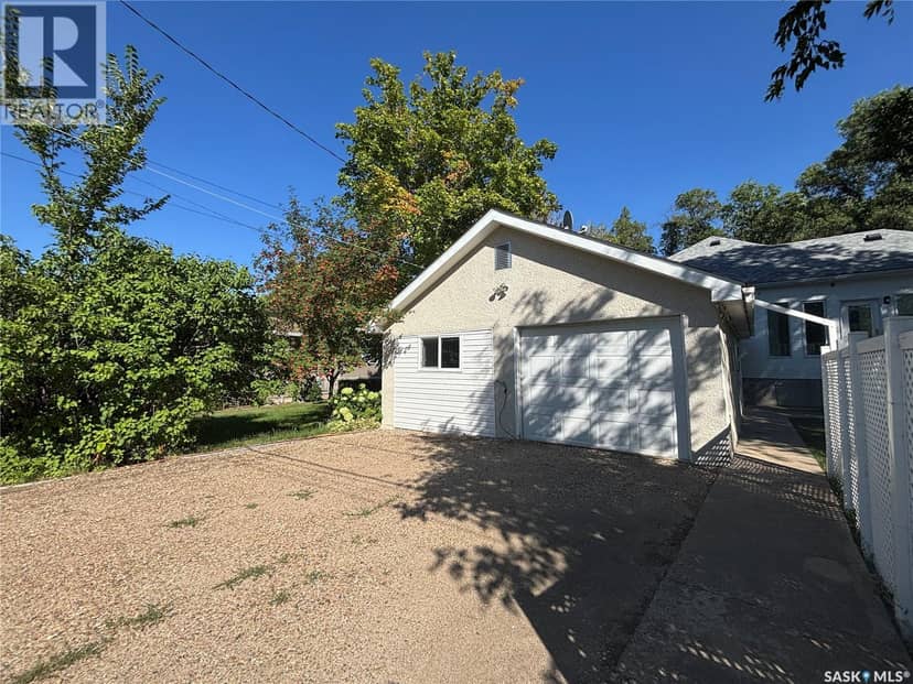 211 Aspen STREET, Maple Creek, photo 8