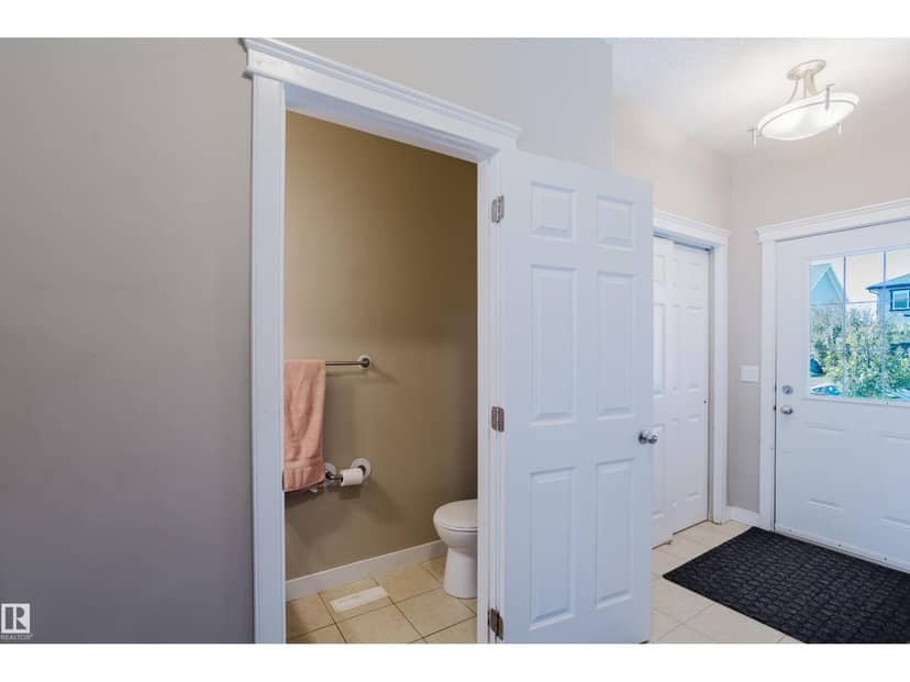 3209 67 ST, Beaumont, photo 2