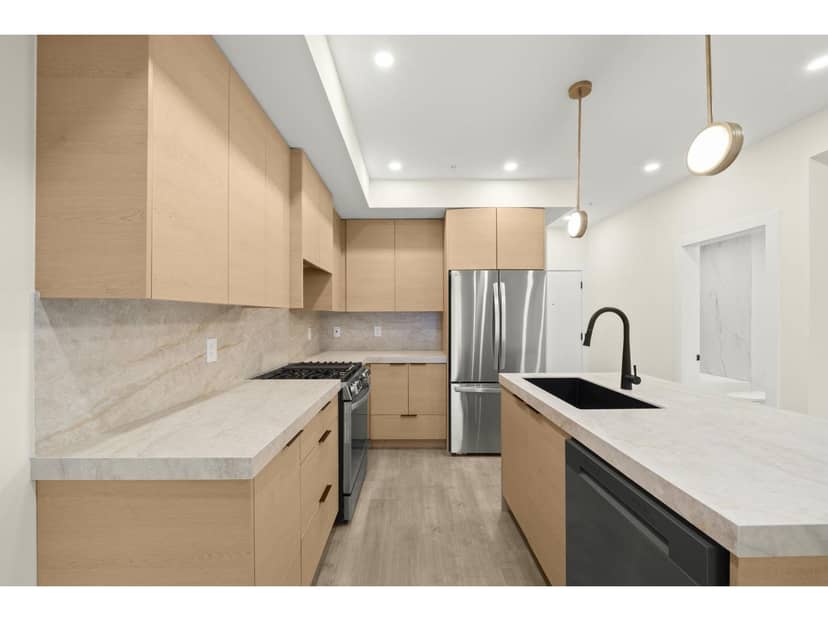 211 15353 17 AVENUE, Surrey, photo 4