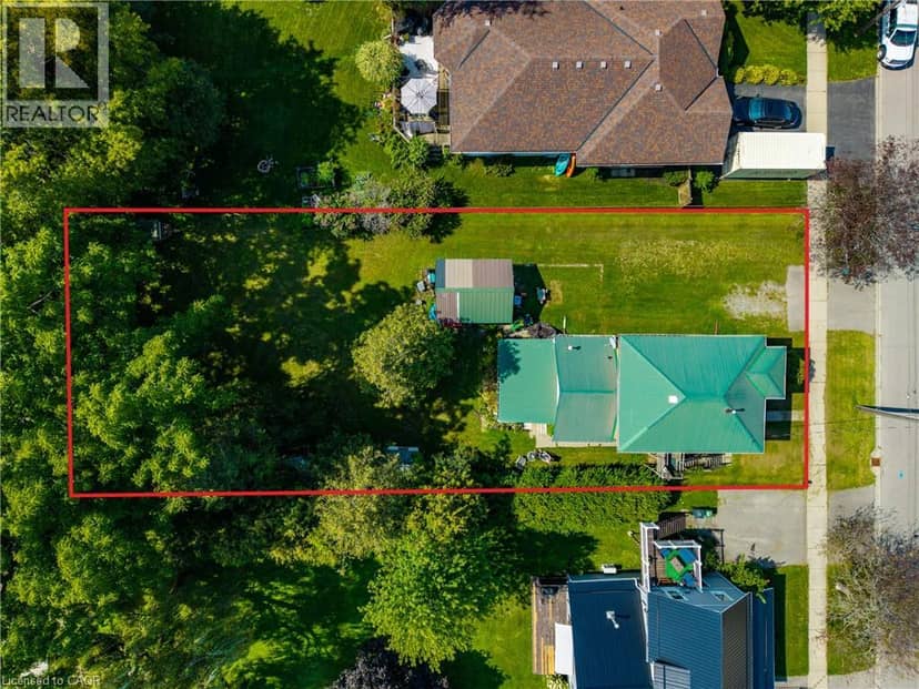 317 ST PATRICK Street, Port Dover, photo 3