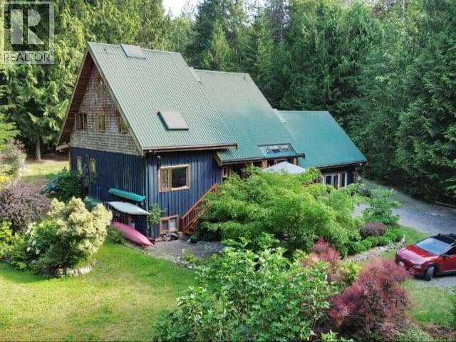 9340 MALASPINA RD, Powell River