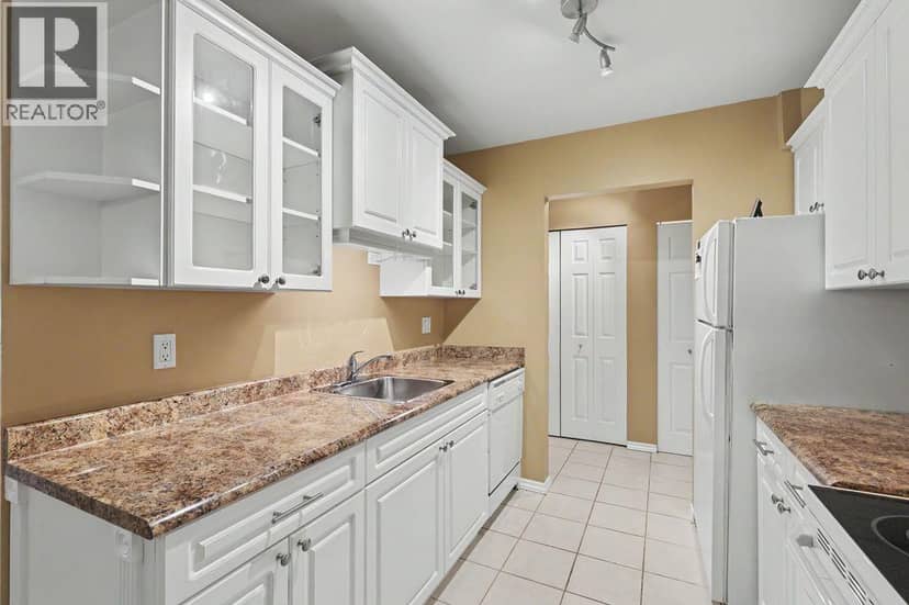 404 1210 PACIFIC STREET, Coquitlam, photo 3