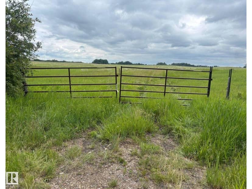 56529 Rge Road 34, Rural Lac Ste. Anne County