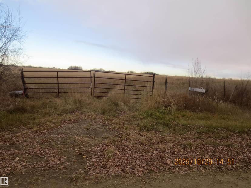 56529 Rge Road 34, Rural Lac Ste. Anne County, photo 5