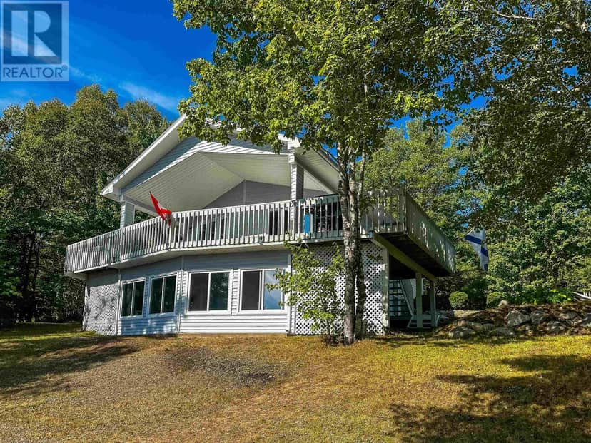 158 Spruce Drive, Aylesford Lake, photo 2