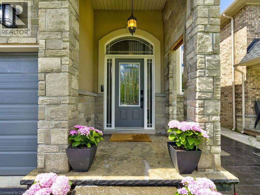 59 BELLSTONE Lane, Glanbrook, photo 5