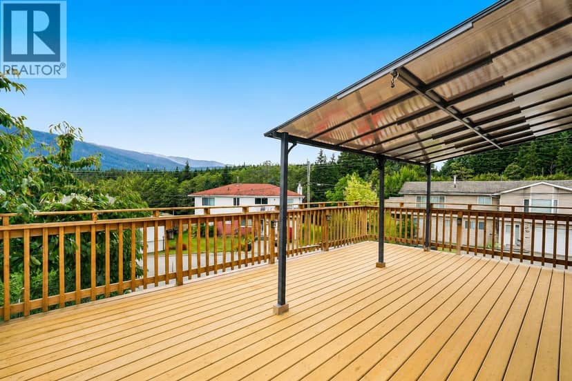 24 BRANT STREET, Kitimat, photo 3