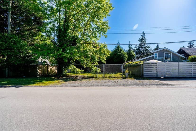 12276 AGAR STREET, Surrey, photo 3