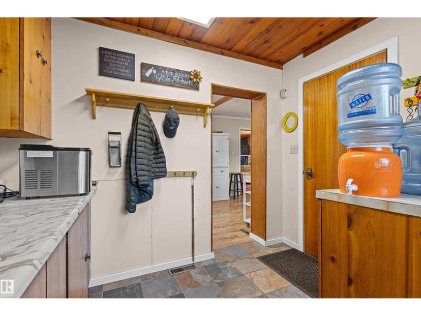 425 1 AV S, Rural Parkland County, photo 8