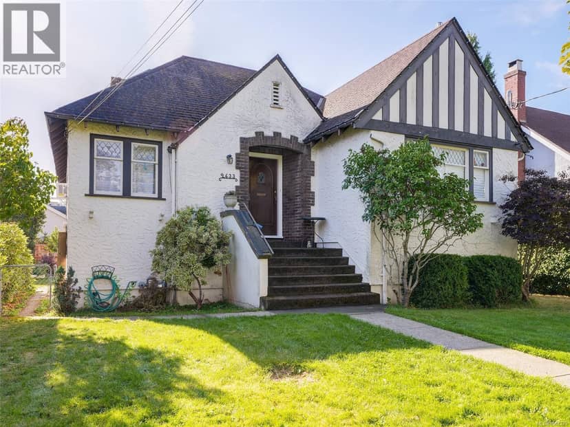2633 Orchard Ave, Oak Bay
