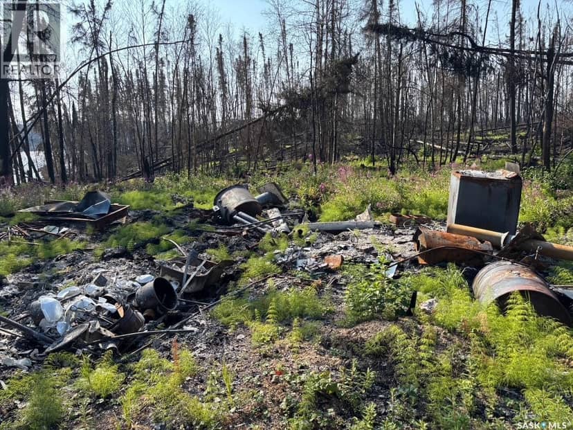 Remote Fishing Camp Bare Lot, Northern Admin District, photo 2