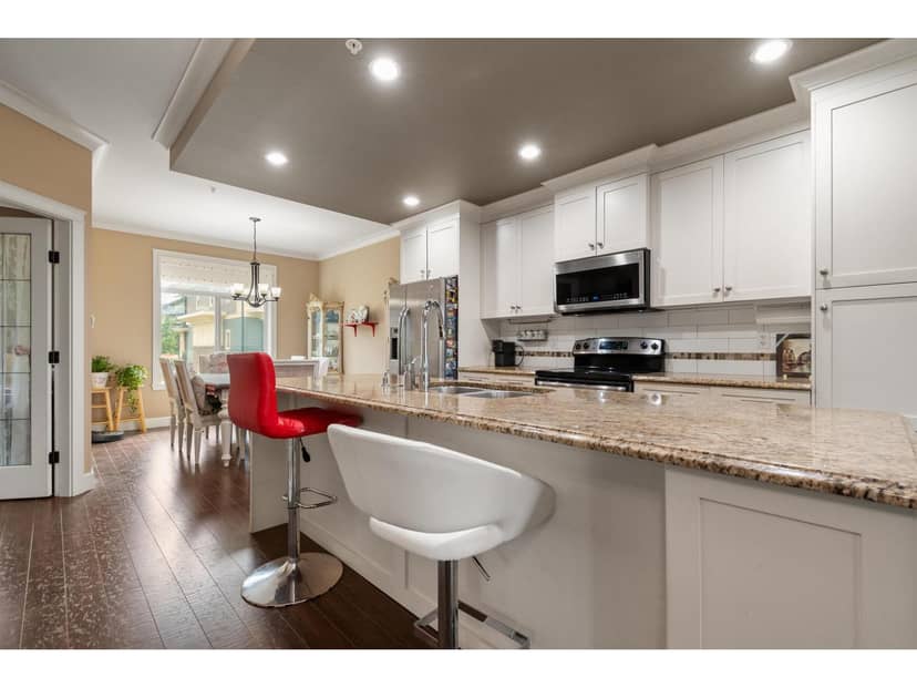14 45290 SOOWAHLIE CRESCENT, Garrison Crossing, Chilliwack, photo 4