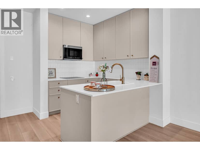 214 708 EDGAR AVENUE, Coquitlam, photo 4