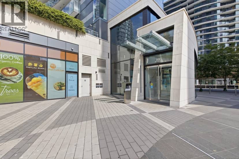 2007 89 NELSON STREET, Vancouver, photo 3