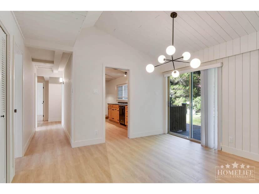 House 12687 23 AVENUE, White Rock, photo 5