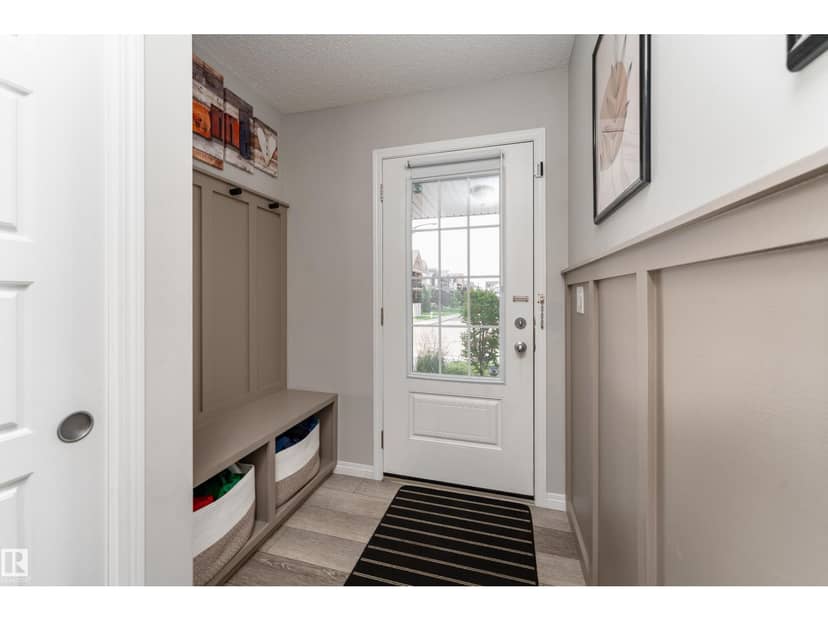 20247 16 Avenue NW, Edmonton, photo 4