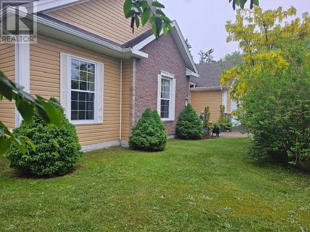 2 Crimson Avenue, Kippens, photo 5