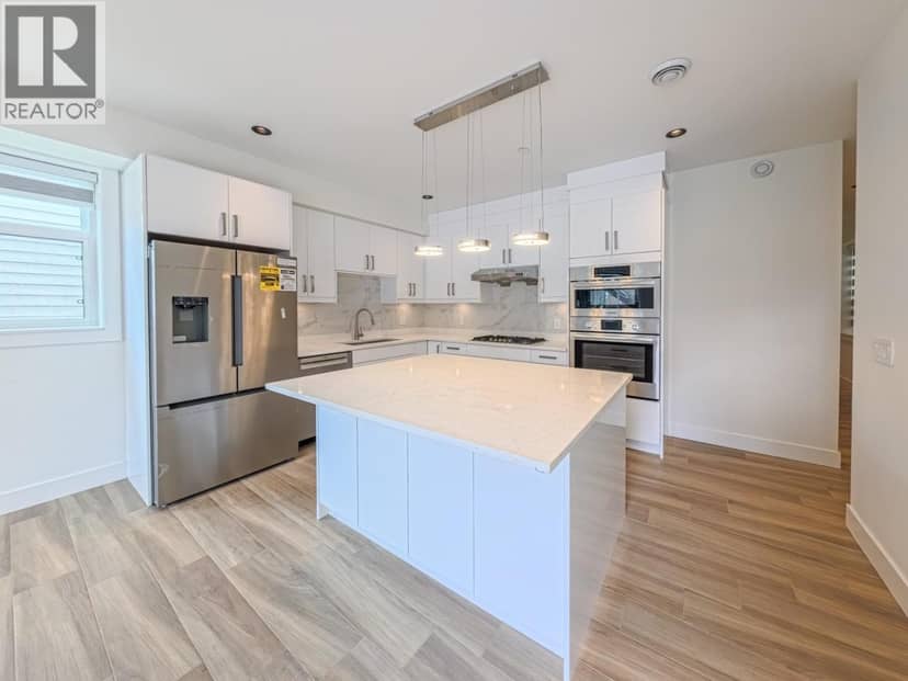 3 745 E 30 AVENUE, Vancouver