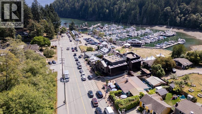 441 BOWEN ISLAND TRUNK ROAD, Bowen Island, photo 2