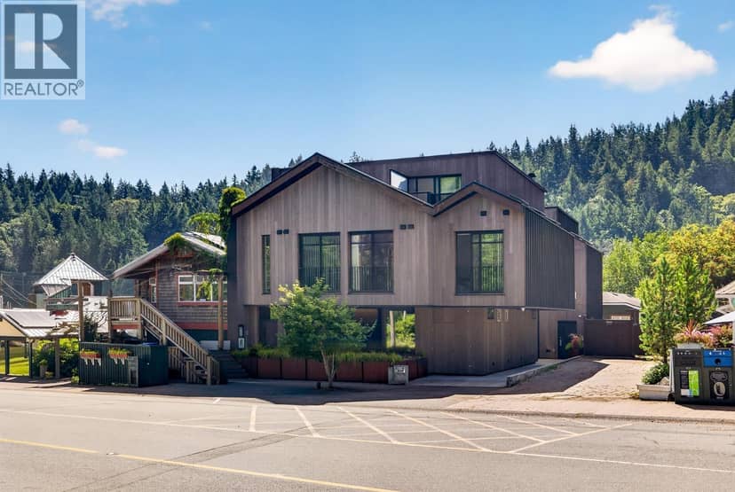 441 BOWEN ISLAND TRUNK ROAD, Bowen Island