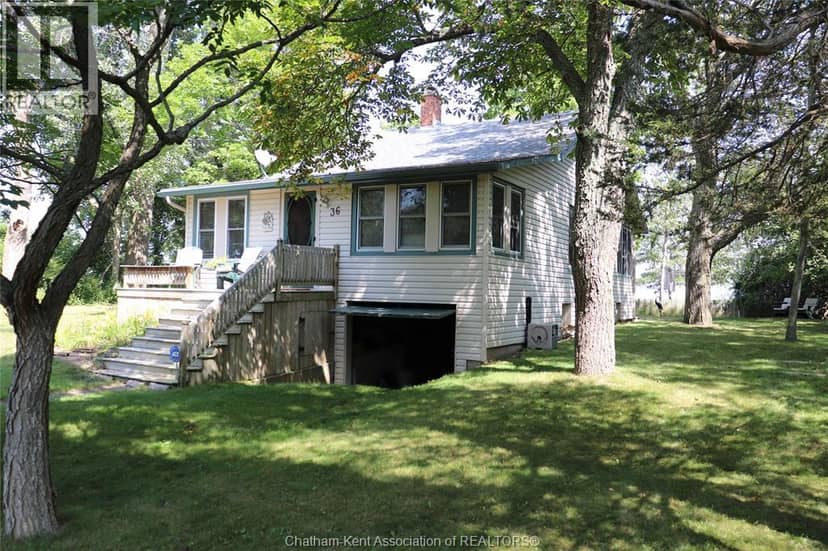 17818 Lakeshore ROAD, Rondeau Park