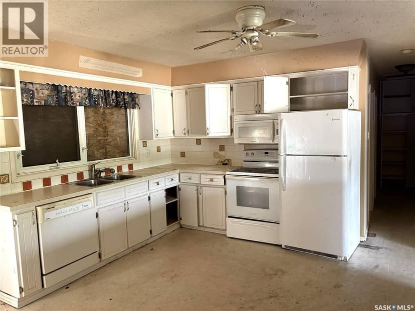 3001 20th STREET W, Saskatoon, photo 3