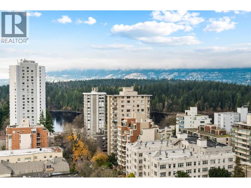 2004 1816 HARO STREET, Vancouver, photo 2