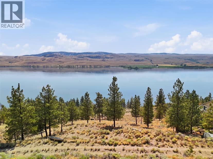 6411 Monck Park Road, Merritt