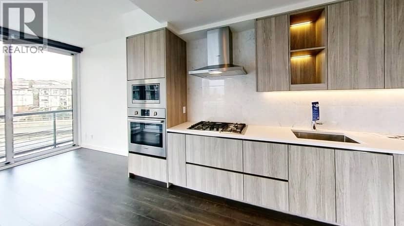 405 4730 LOUGHEED HIGHWAY, Burnaby