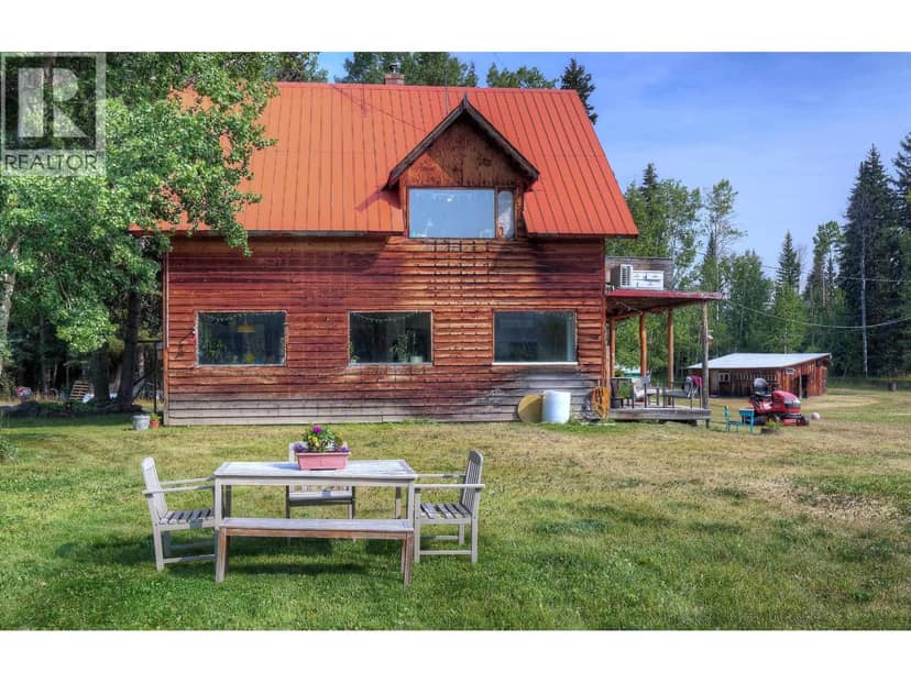 2211 DOYLE ROAD, 150 Mile House, photo 5