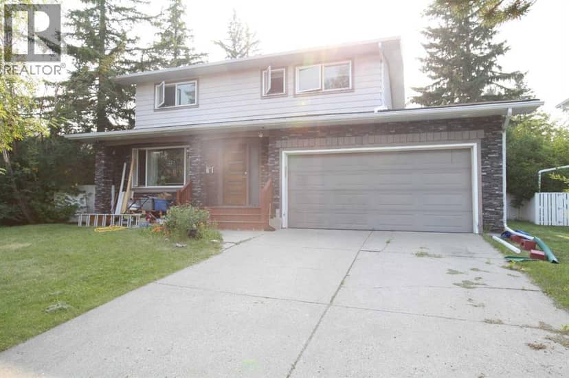 7331 Keewatin Street SW, Calgary