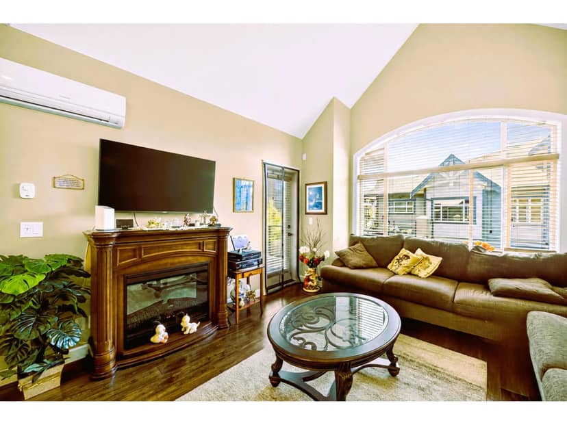 590 8288 207A STREET, Langley, photo 3