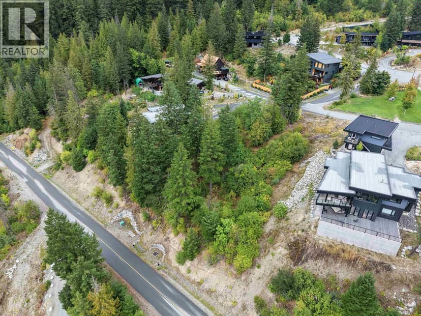1709 WISHBONE COURT, Squamish, photo 3